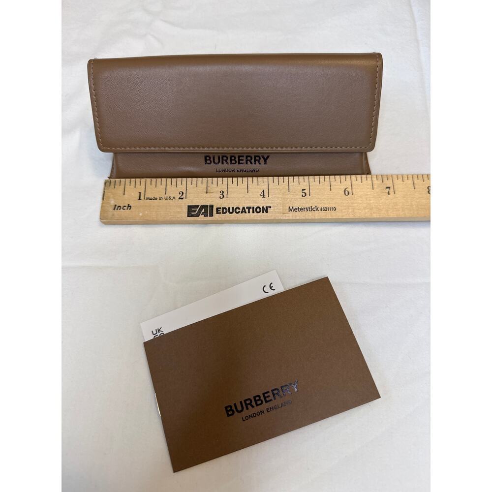 Burberry London England Eyeglass Sunglasses Tan Case Soft Leather - Case Only - Picture 7 of 9